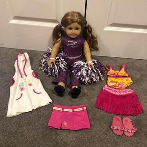 American girl doll & multiple outfits/accessories